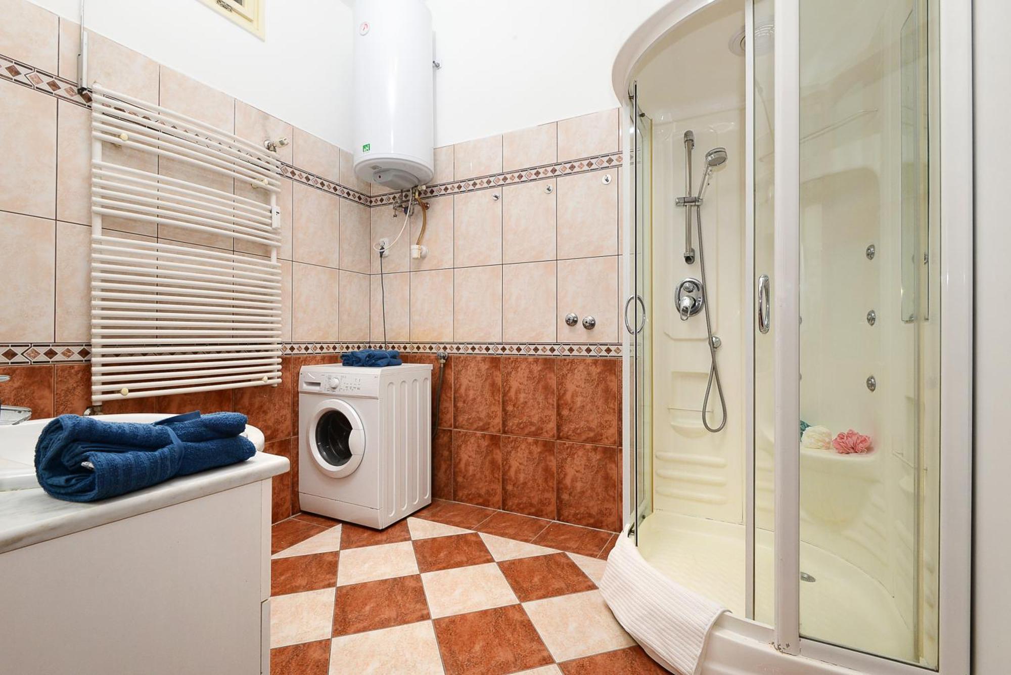 Apartment Luxury R162